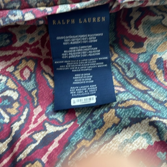 Ralph Laurwn queen size. Bedspread and 2 standard shams - Picture 3 of 3